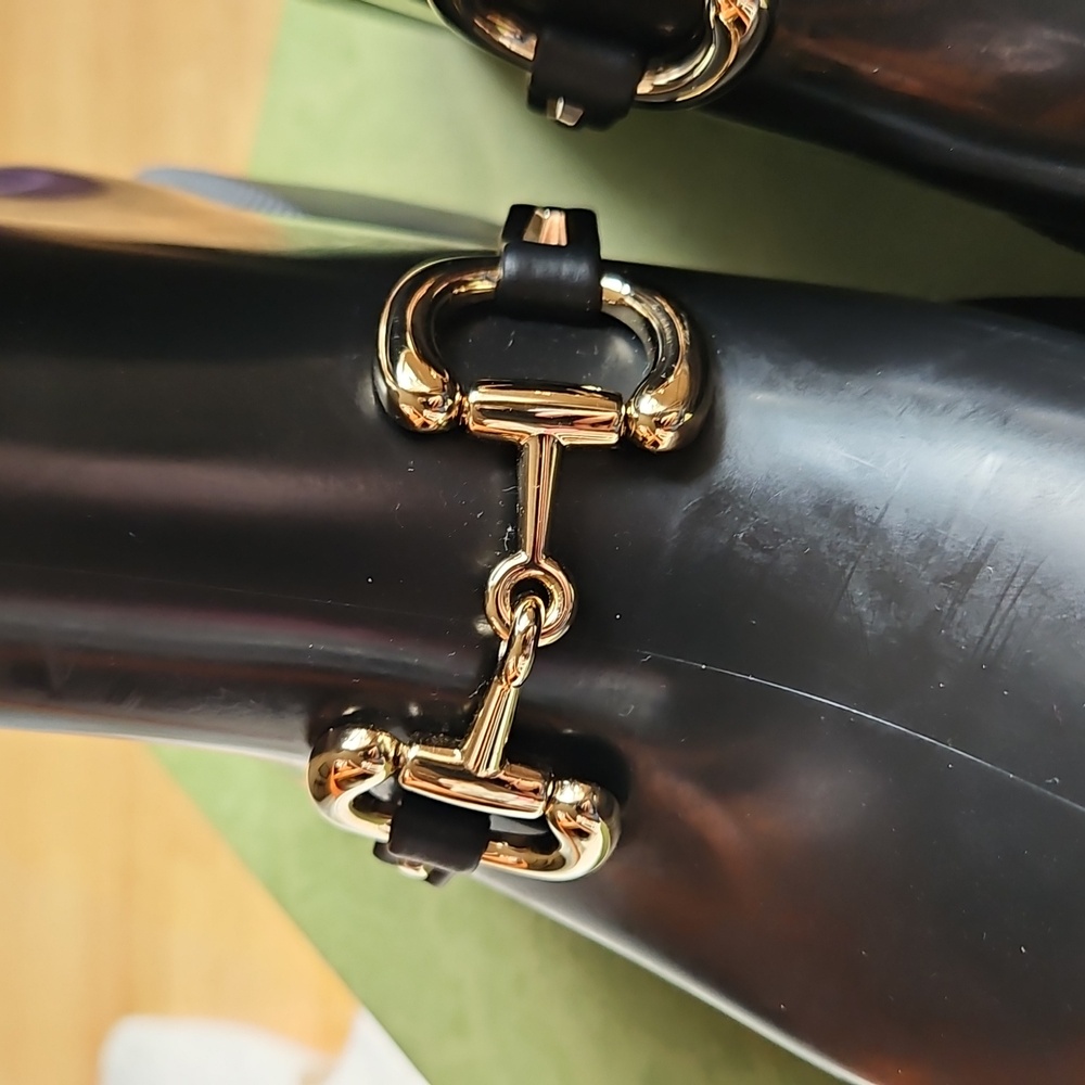Gucci Rubber Waterproof Horsebit Ankle Boots 39 Black - Picture 5 of 16